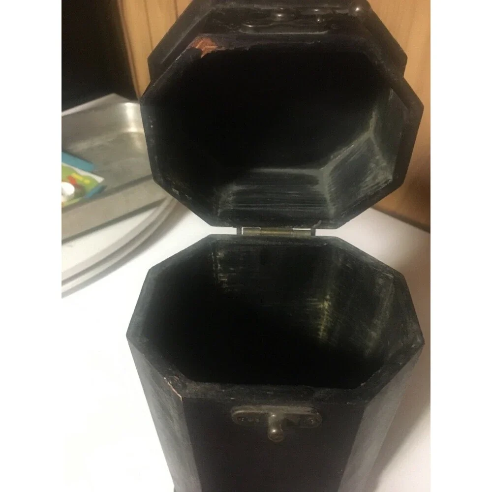 Antique Black Wine Box‎